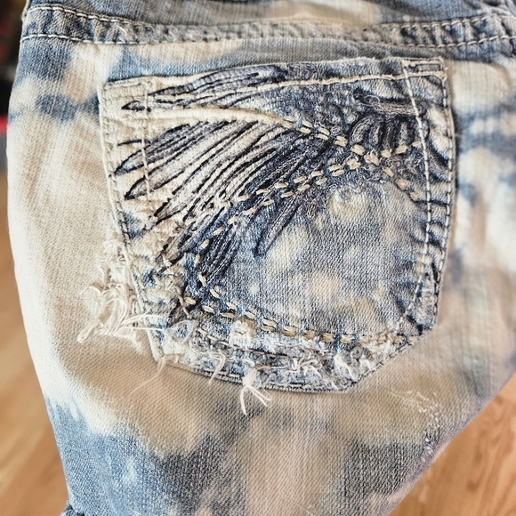 Womens Distressed Silver Jean Shorts - Picture 2 of 13